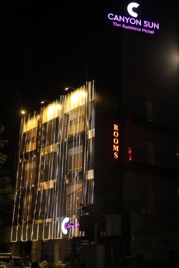 Canyon Sun Chennai Exterior photo